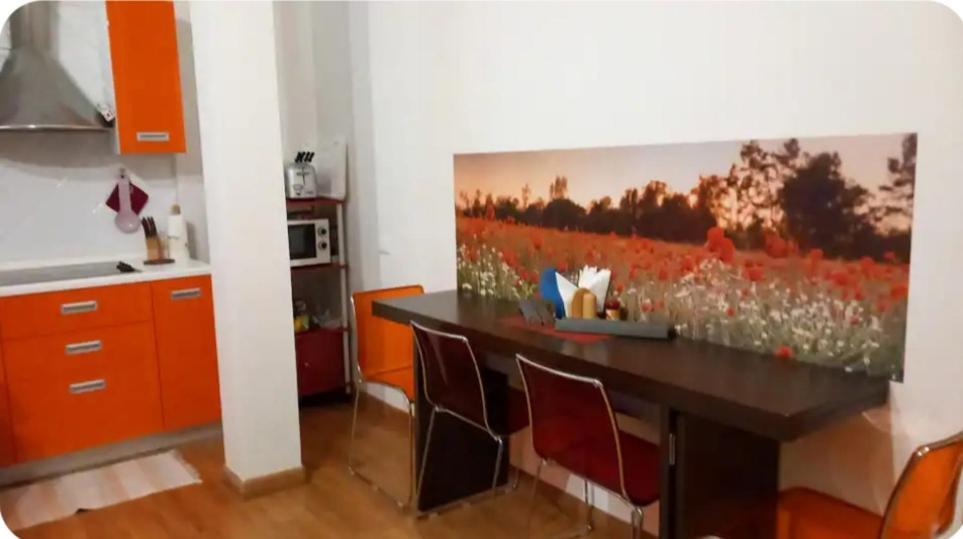 Castello Privata, Nell'appartamento Condiviso * Cagliari